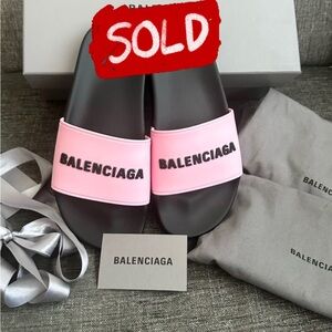 Balenciaga slides sandals